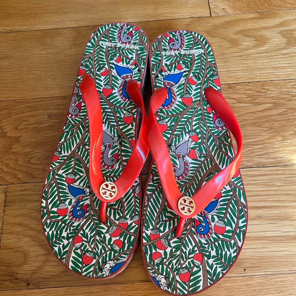 Tory Burch Wedge Flip-Flop in Spicy Orange Wild All Over